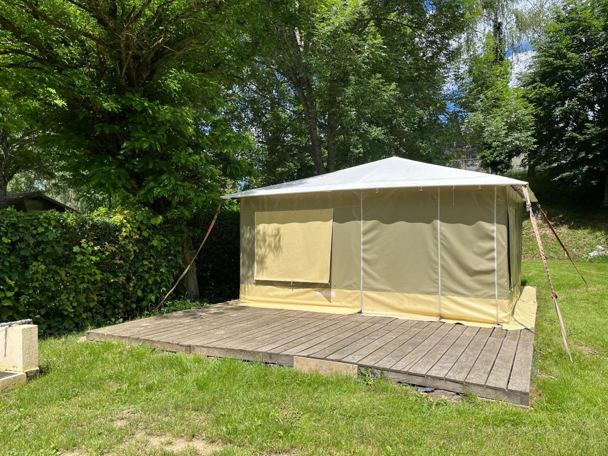 Camping De מונלואי-סור-לטאר מראה חיצוני תמונה